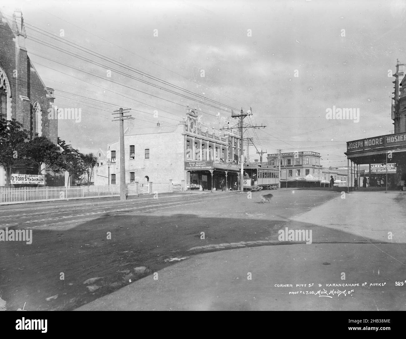 Corner Pitt Street and Karangahape Road, Auckland, Muir & Moodie studio, photography studio, circa 1905, Dunedin, gelatin dry plate process, Features building with signage 'The British Photographic Studio good work low prices Stock Photo