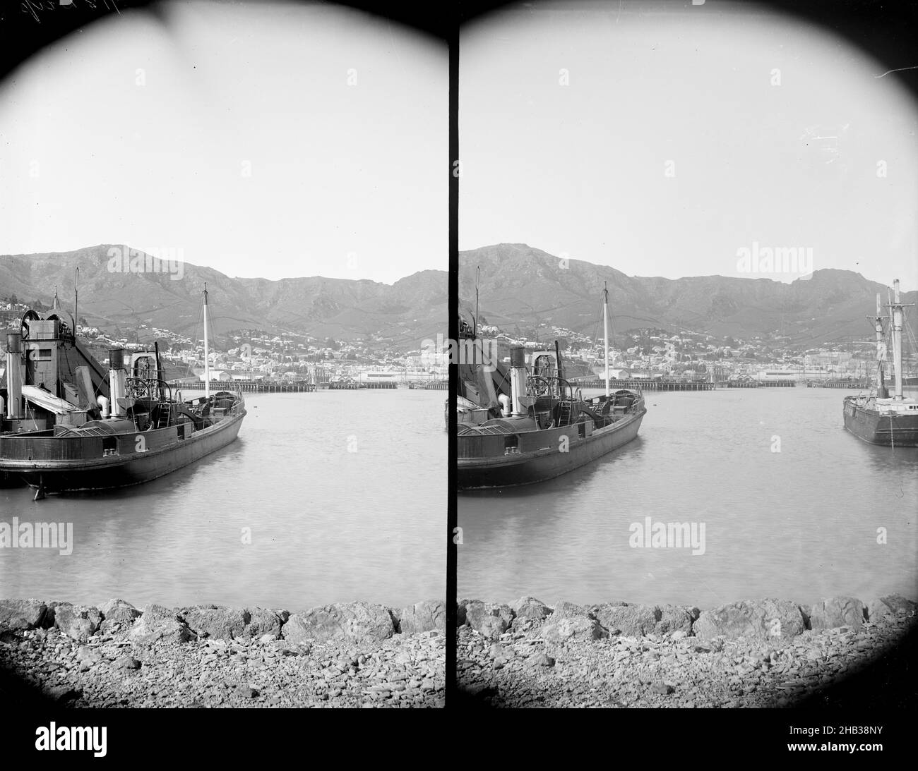 [Lyttelton Harbour, the dredge Manchester], Burton Brothers studio, photography studio, New Zealand, gelatin dry plate process, Stereoscopic view of the dredge Manchester in Lyttleton Harbour Stock Photo
