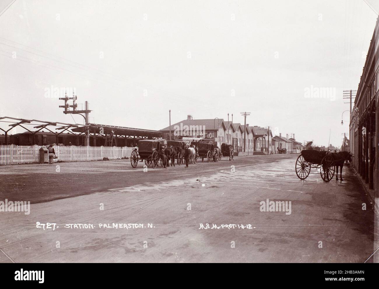 Railway Station, Palmerston North, Muir & Moodie studio, 1912, Palmerston North Stock Photo Alamy