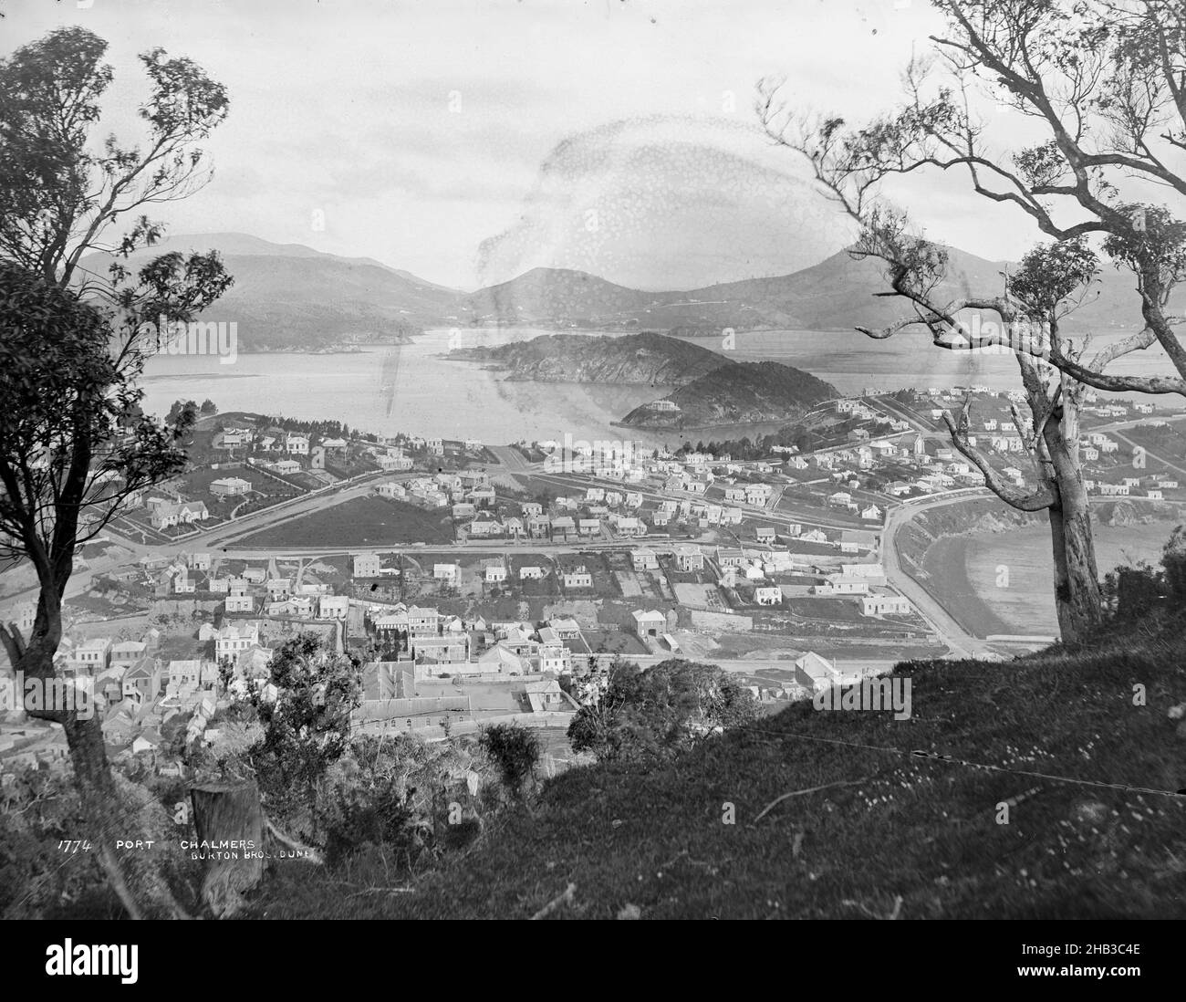 Port Chalmers, Burton Brothers studio, photography studio, Dunedin