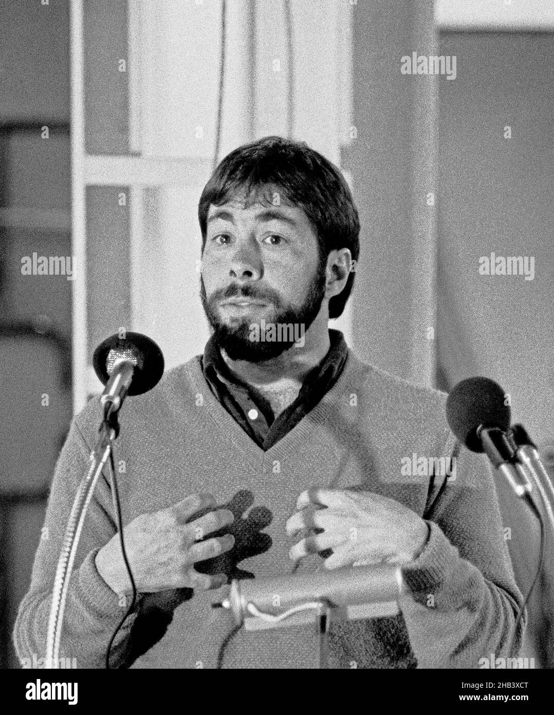 Apple computer co-founder, Steve Wozniak speaking in San Francisco, 1987 Stock Photo