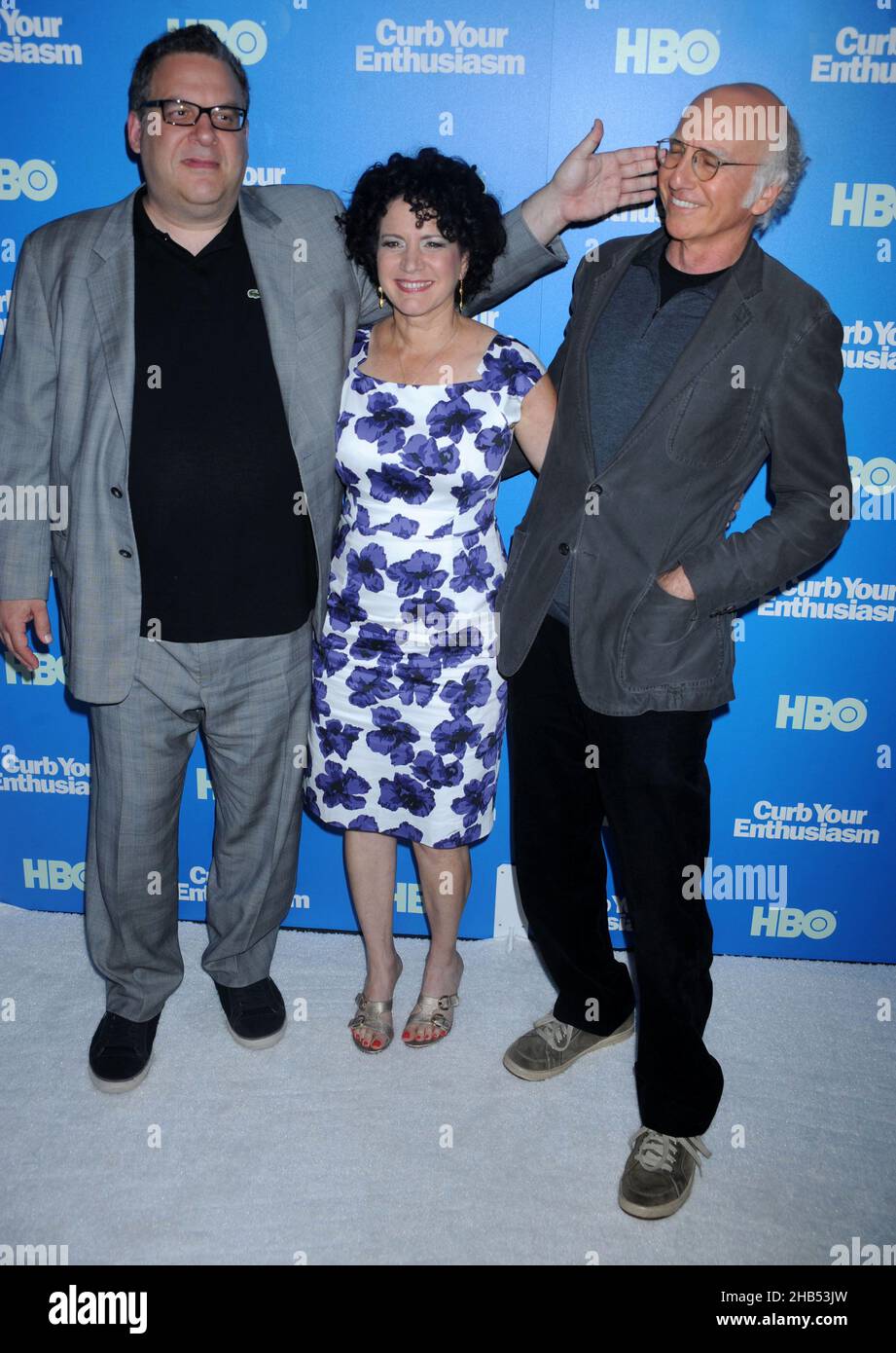 Manhattan, United States Of America. 06th July, 2011. NEW YORK, NY - JULY 06: Jeff Garlin Susie Essman Larry David attends the 'Curb Your Enthusiasm' Season 8 premiere at the Time Warner Screening Room on July 6, 2011 in New York City People: Jeff Garlin Susie Essman Larry David Credit: Storms Media Group/Alamy Live News Stock Photo