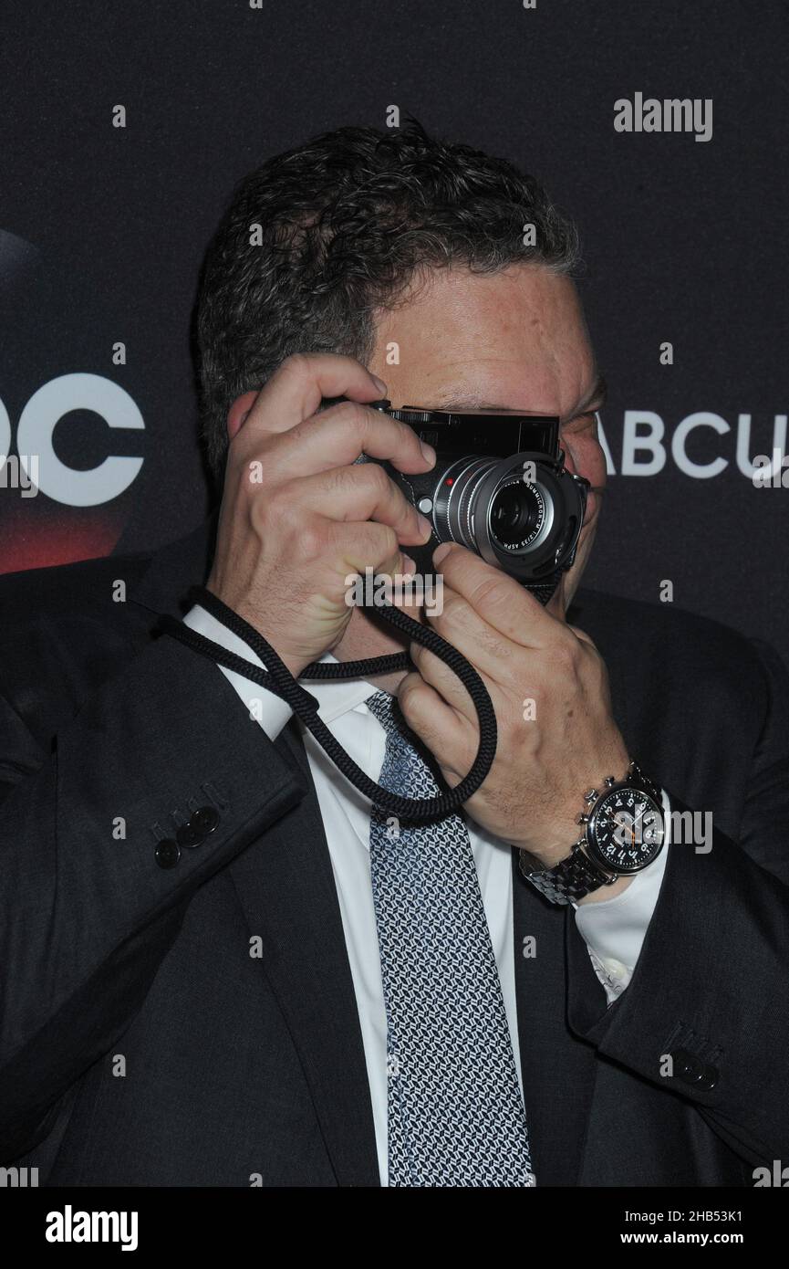 Manhattan, United States Of America. 13th May, 2015. NEW YORK, NY - MAY 12: Jeff Garlin attends the 2015 ABC upfront presentation at Avery Fisher Hall at Lincoln Center for the Performing Arts on May 12, 2015 in New York City. People: Jeff Garlin Credit: Storms Media Group/Alamy Live News Stock Photo