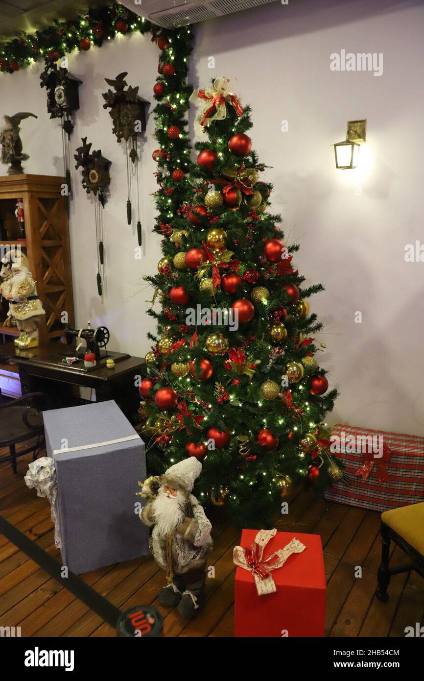 Decoração de natal hi-res stock photography and images - Alamy