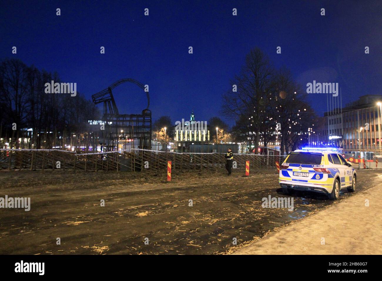 Gavle, Sweden. 17th Dec, 2021. The famous Christmas goat in Gävle has