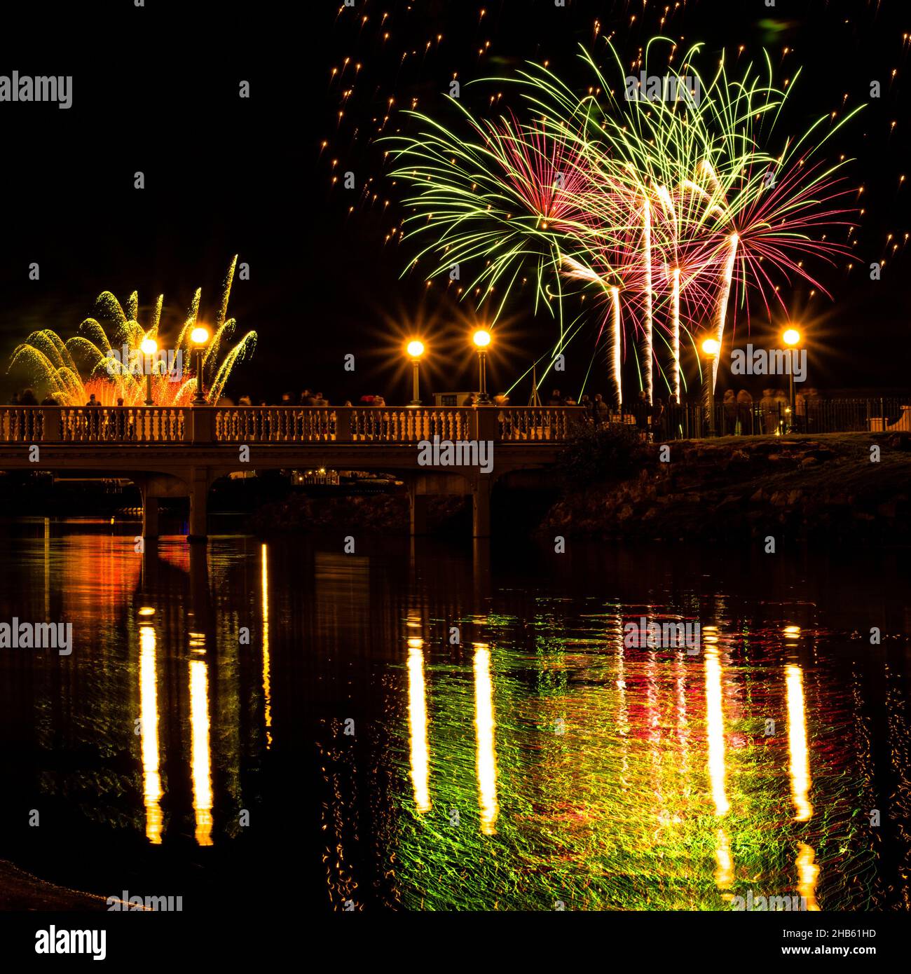fireworks-show-in-southport-united-kingdom-people-watching-on-the