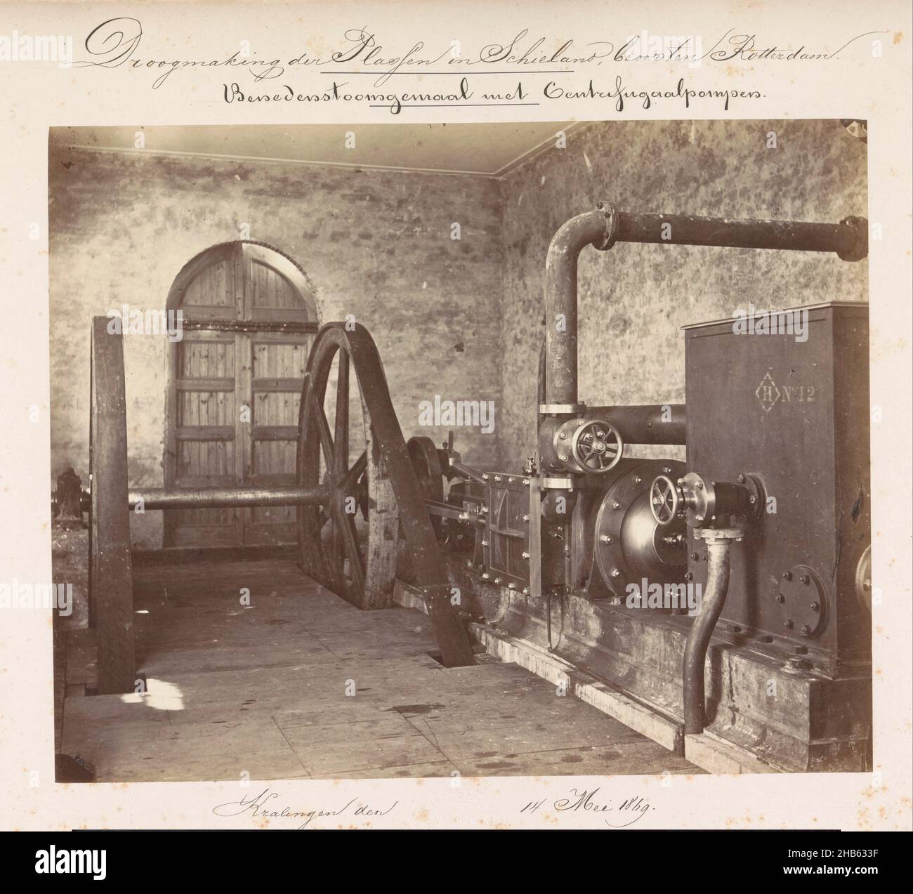 Benedenstoomgemaal met Centrifugaalpompen, Kralingen den 14 Mei 1869 (title on object), Droogmaking der Plassen in Schieland beoosten Rotterdam (series title on object), Steam pumping station at Kralingen on 14 May 1869. Part of a series of ten photographs of the 1867-1869 reclamation of the ponds in Schieland east of Rotterdam., Jacobus van Gorkom jr. (mentioned on object), Rotterdam, 14-May-1869, photographic support, cardboard, albumen print, height 218 mm × width 272 mm Stock Photo