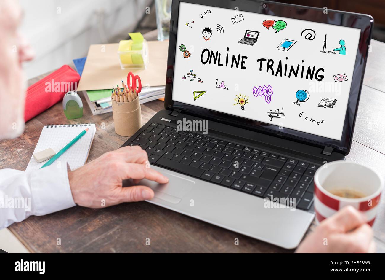 Online training concept shown on a laptop screen Stock Photo