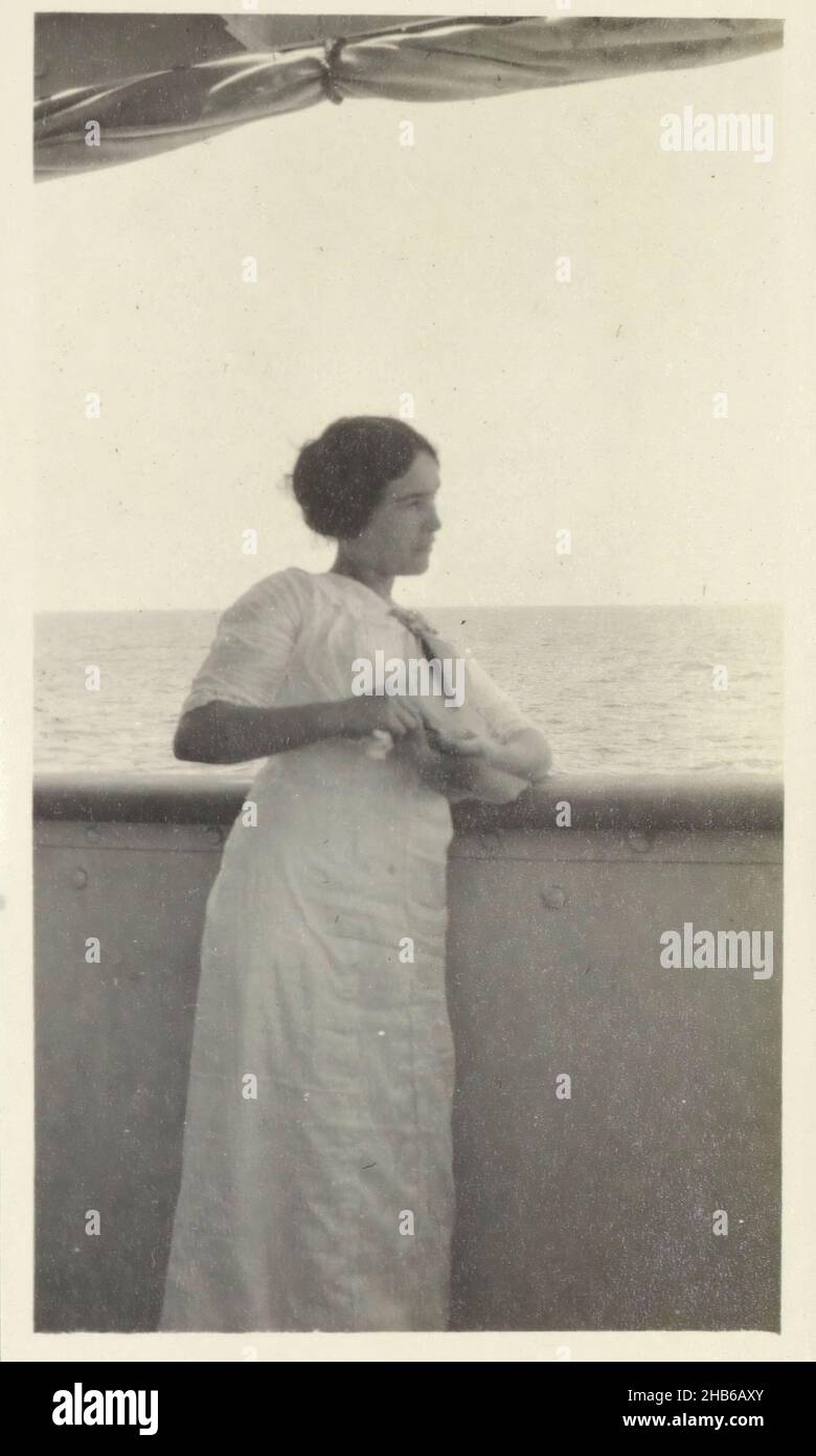 Celia Gargollo, on deck, Portrait of Celia Gargollo, on deck of the ship the S.S. Heredia, at sea in the vicinity of San José in Costa Rica, August 1912. Part of the photo album of the Boom-Gonggrijp family in Suriname and Curaçao., Andries Augustus Boom, anonymous, Costa Rica, Aug-1912, photographic support, height 110 mm × width 65 mm Stock Photo