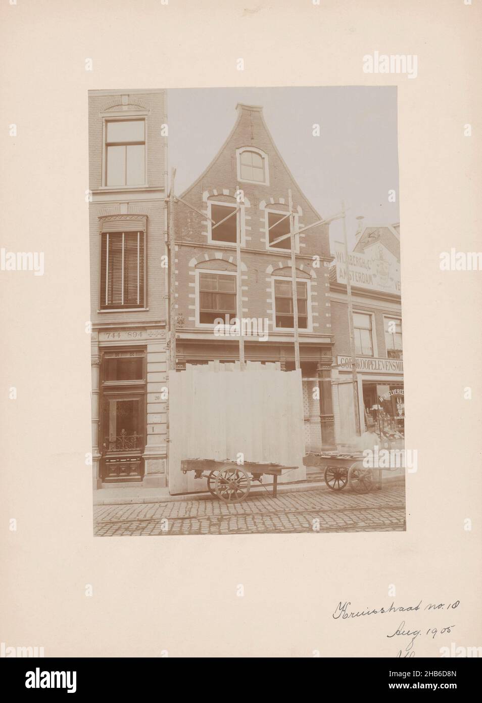 Facade of Kruisstraat 18 in Haarlem during restoration., anoniem (Monumentenzorg) (attributed to), A.J.M. Mulder (possibly), Kruisstraat, 1905, photographic support, cardboard, height 211 mm × width 148 mm Stock Photo