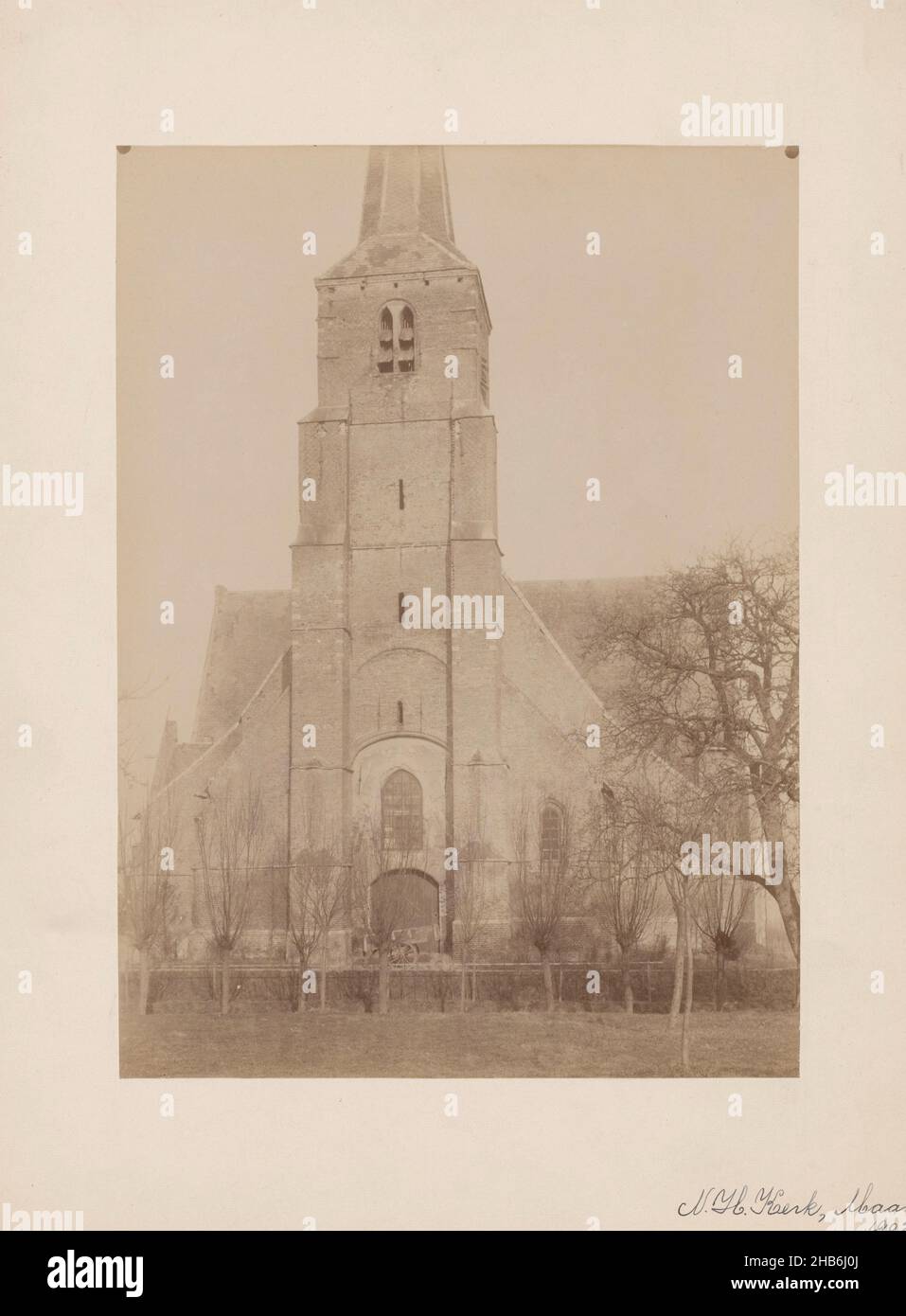 View of the village church in Poortugaal, anoniem (Monumentenzorg) (attributed to), Poortugaal, 1902, photographic support, cardboard, albumen print, height 231 mm × width 168 mm Stock Photo