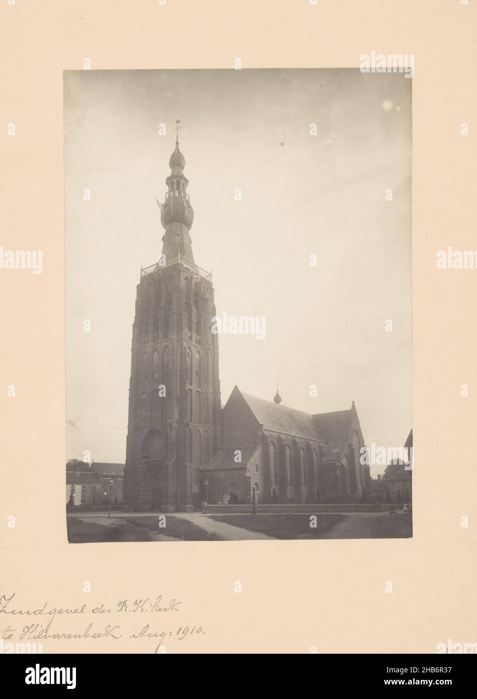 View of the Saint Peter's Church in Hilvarenbeek, anoniem (Monumentenzorg) (attributed to), Hilvarenbeek, 1910, photographic support, cardboard, gelatin silver print, height 218 mm × width 159 mm Stock Photo