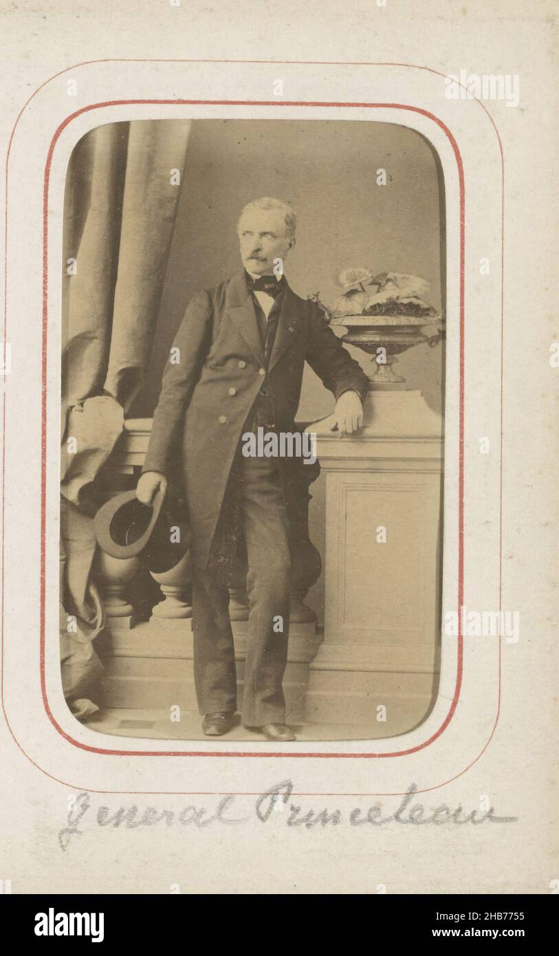 Princeteau hi-res stock photography and images - Alamy