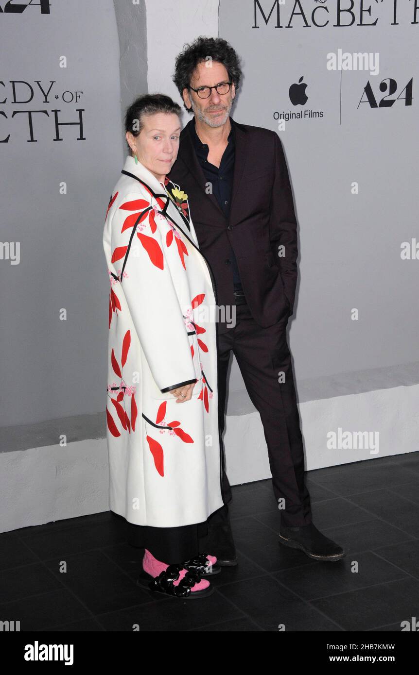 Los Angeles USA 16th Dec 2021 Frances McDormand Joel Coen At los-angeles-usa-16th-dec-2021-frances-mcdormand-joel-coen-at