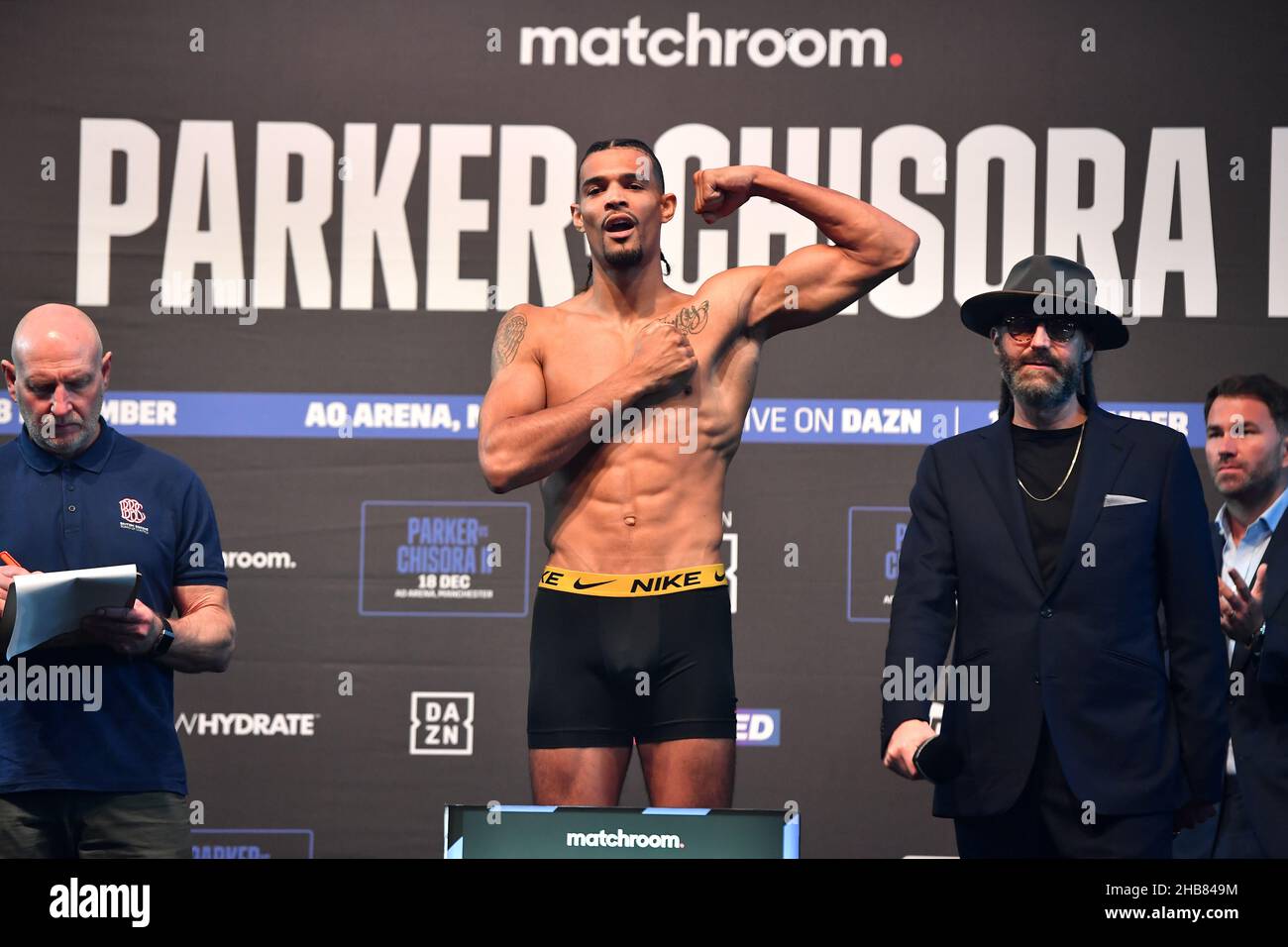 how much do jordans weigh