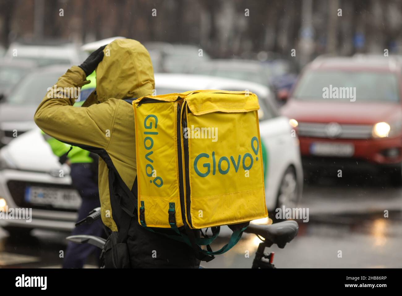 Glovo delivery hi-res stock photography and images - Alamy