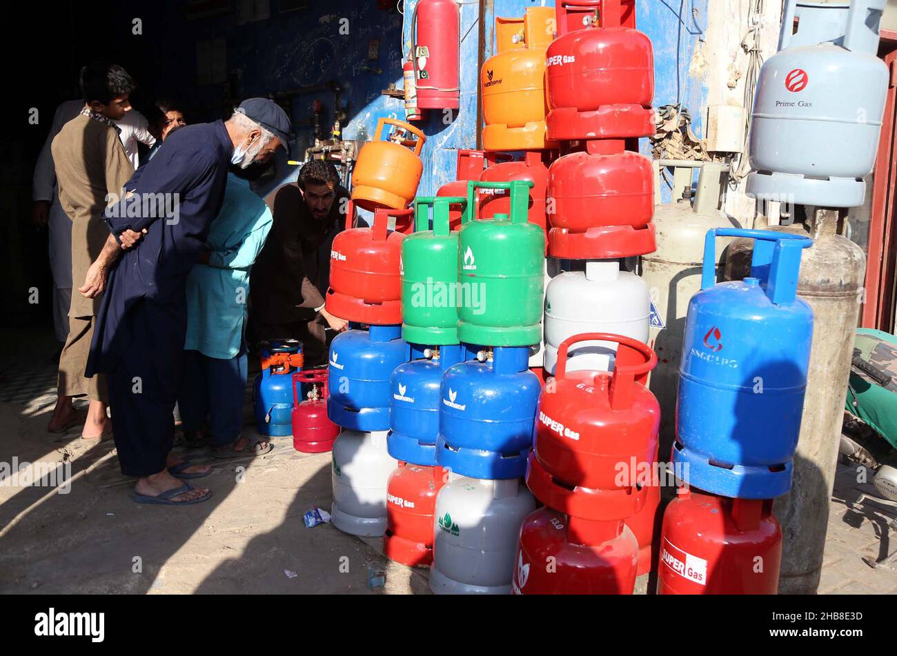 Lpg cylinder hires stock photography and images Alamy