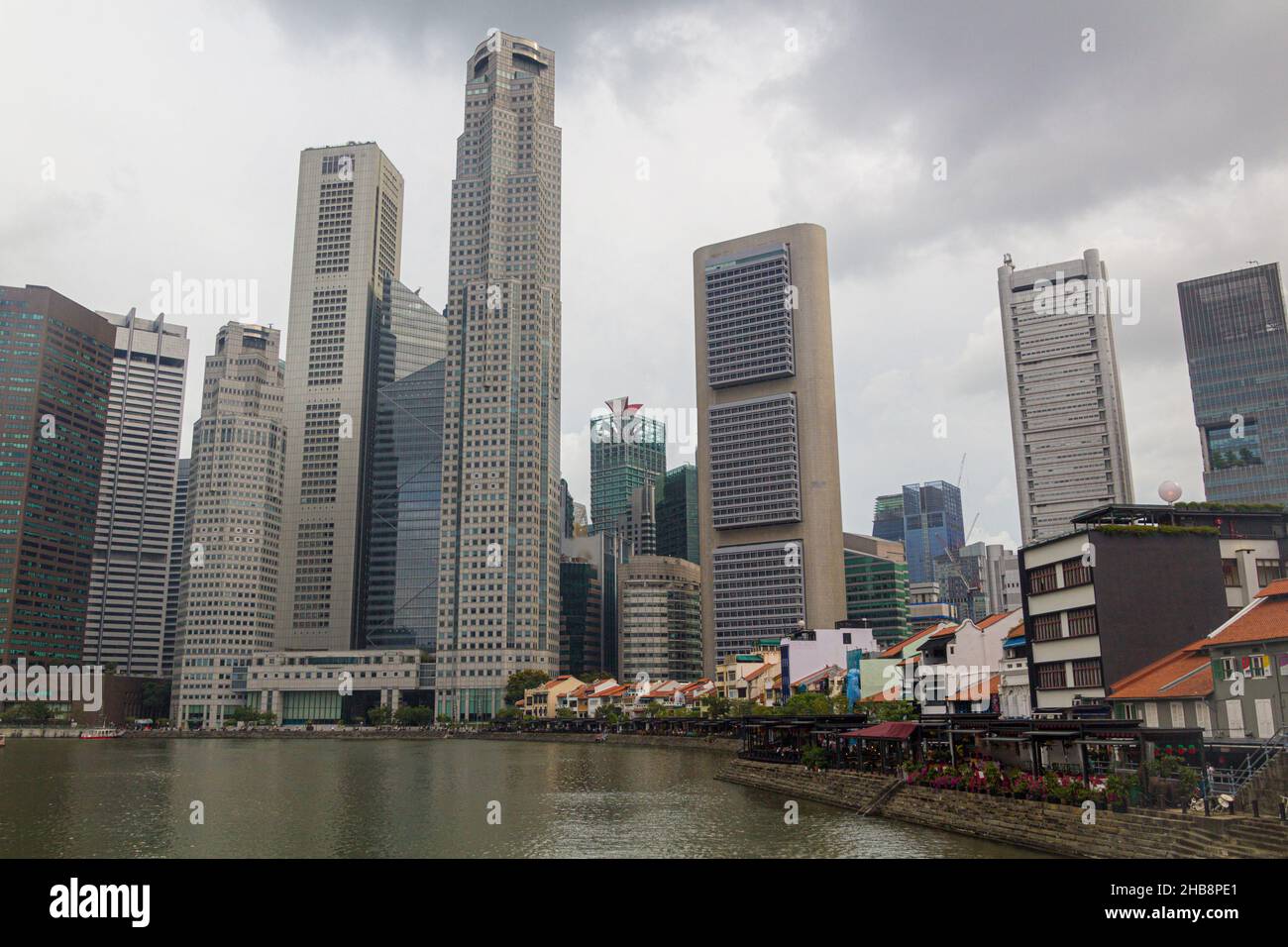 Skyline behind the Boat Quay in Singapore Stock Photo Alamy