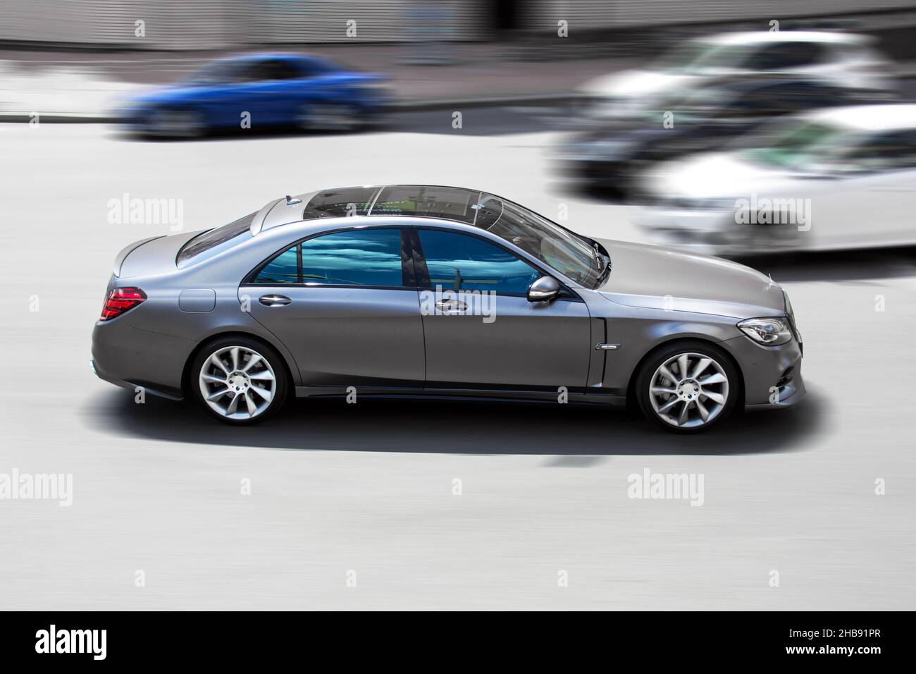Kiev Ukraine June 19 21 Luxury German Sedan Mercedes Benz S Class W222 In Motion Stock Photo Alamy