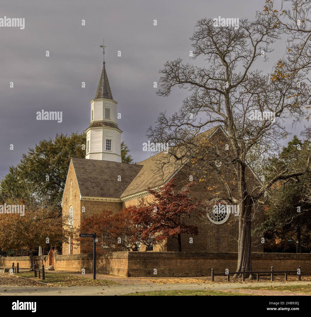 Bruton Parish Episcopal Church on a gloomy autumn day in Williamsburg, Virginia Stock Photo