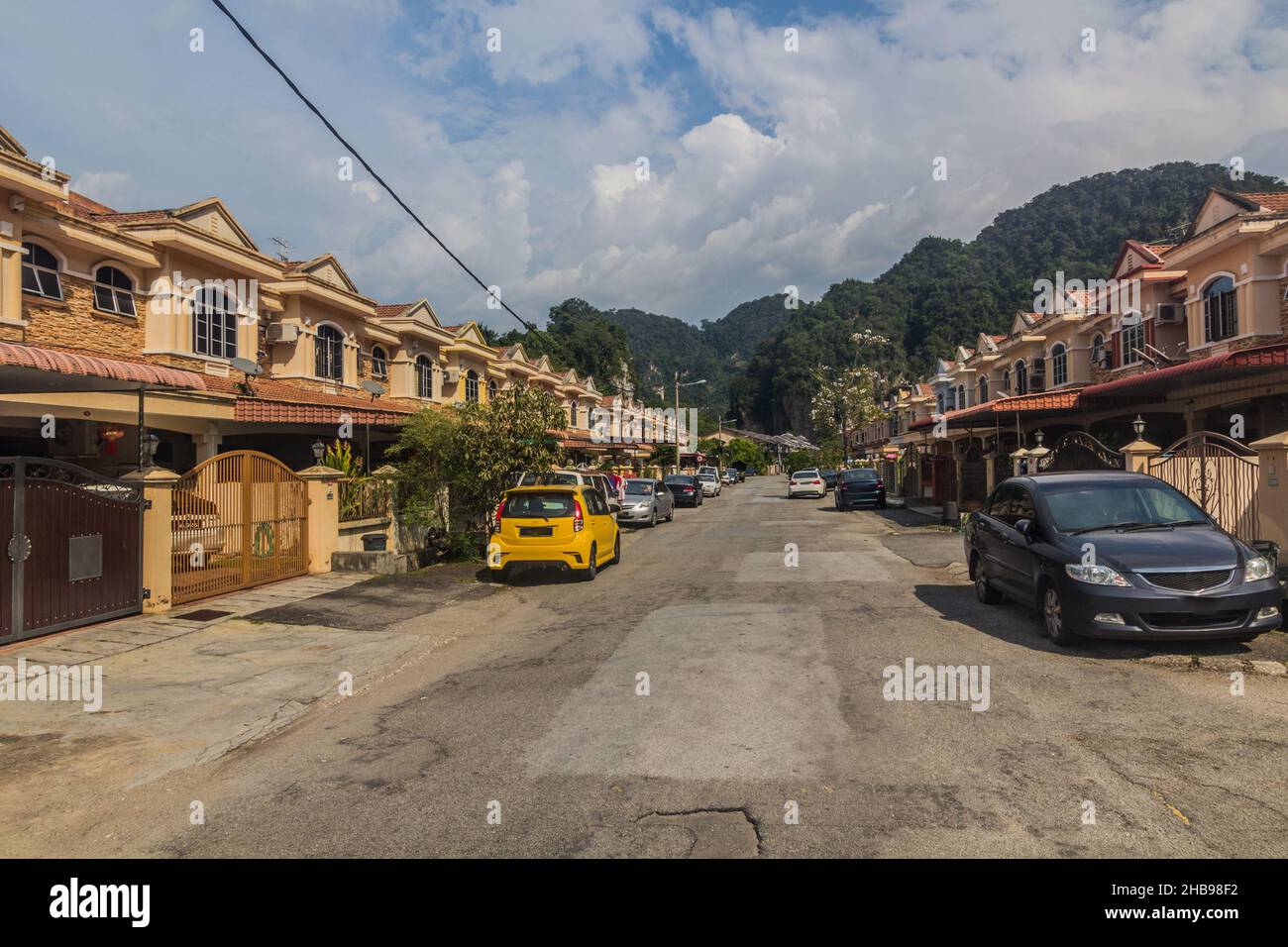 Malaysia typical housing hi-res stock photography and images - Alamy