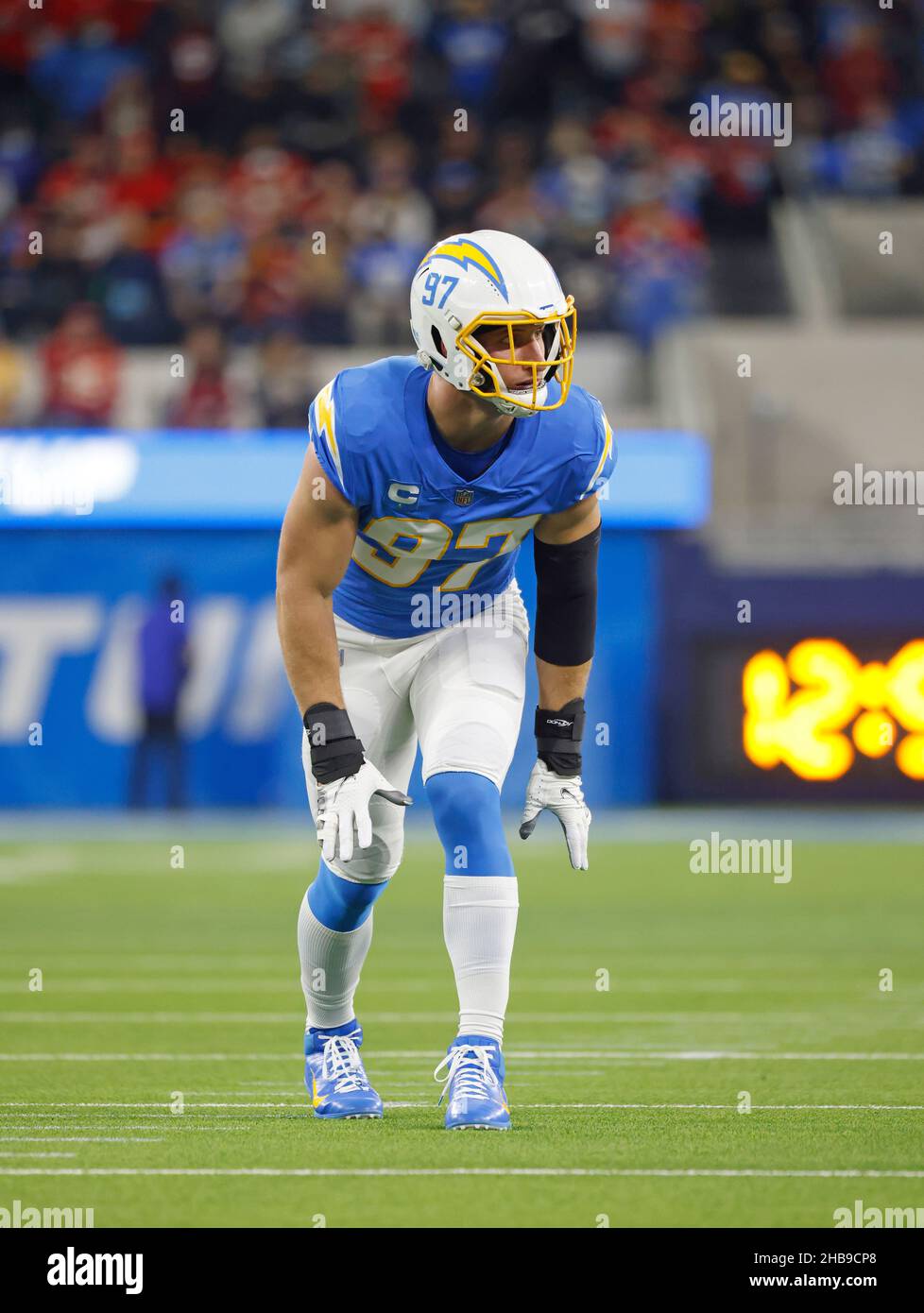 Defensive end joey bosa 97 hi-res stock photography and images - Alamy