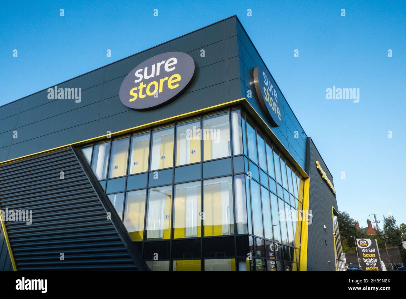Surestore Attic contents hi-res stock photography and images - Alamy