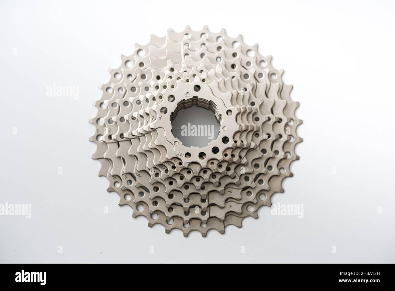 Gears, sprockets and chain of a mountain sports bike Stock Photo Alamy