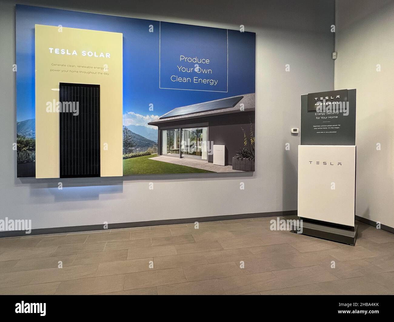 Orlando, FL USA November 5, 2021 The Tesla Powerwall and Solar Sign