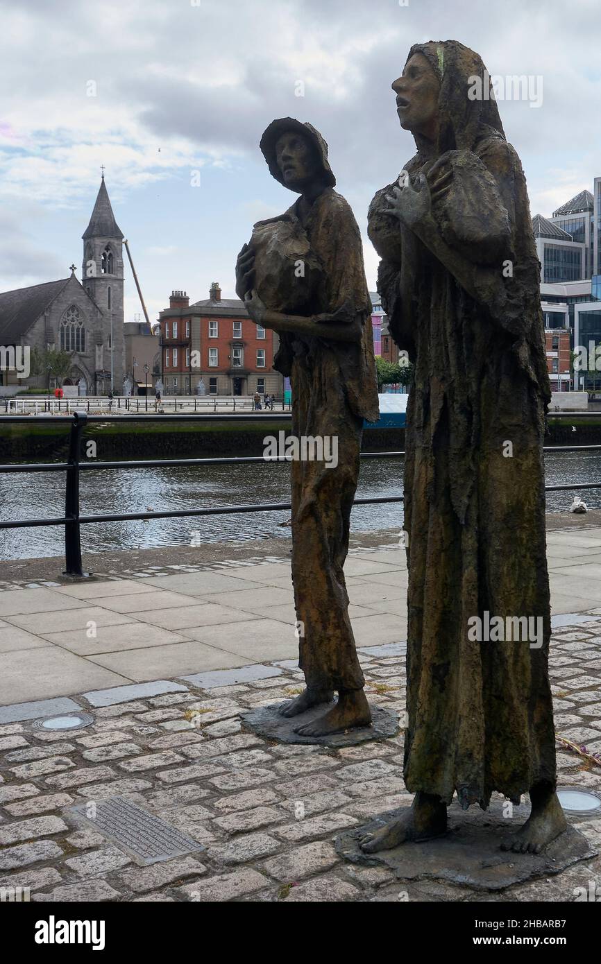 The famine memorial along the Liffey river in Dublin Stock Photo