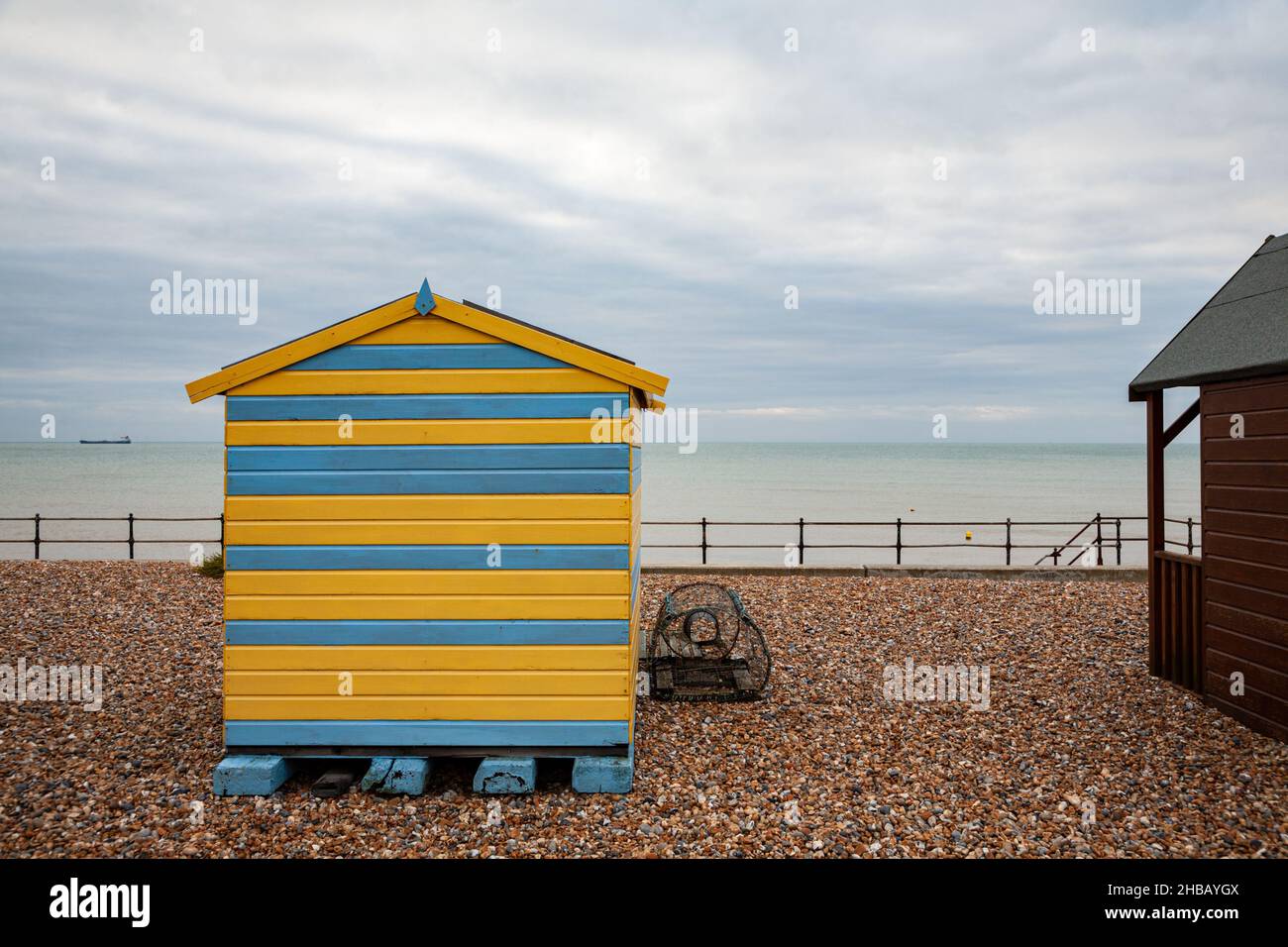 Blue beach hut in the morning at Kingsdown beach, near the famous White ...