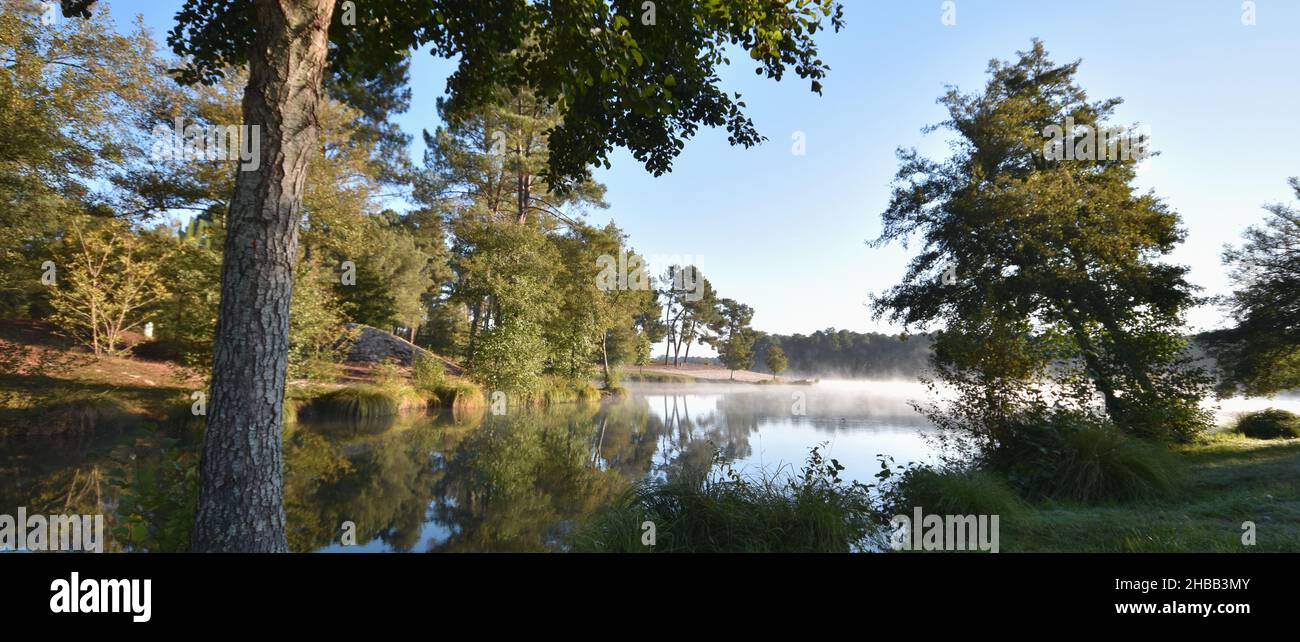 Lac de Clarens (Casteljaloux.Sud-ouest France) Stock Photo