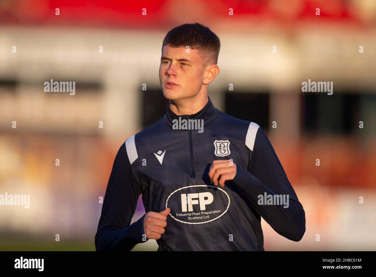 Dundee Fc Squad Hi Res Stock Photography And Images Alamy