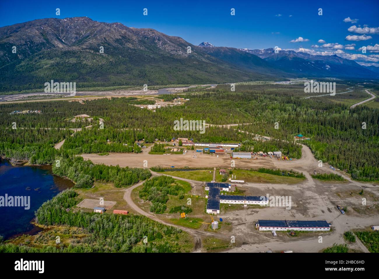 Aerial view of Coldfoot, Alaska along the Dalton Highway Stock Photo Alamy
