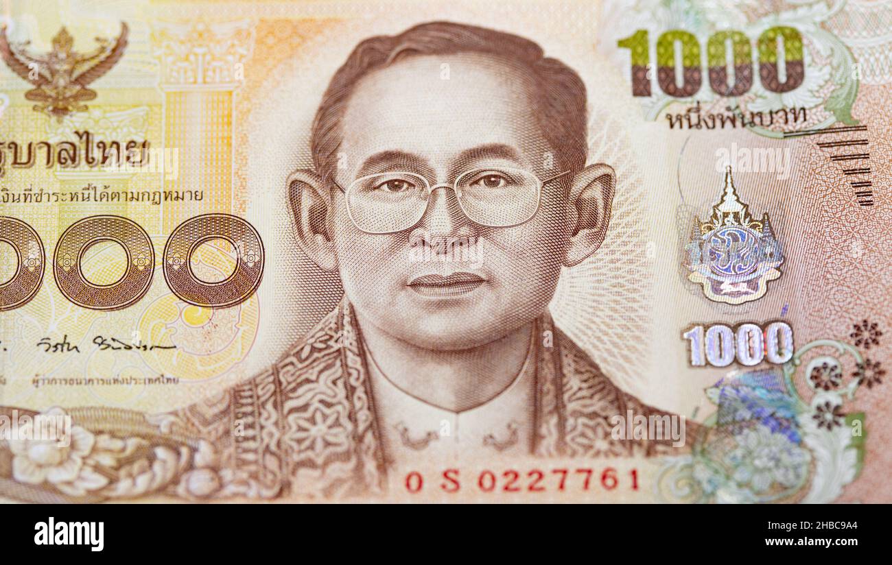 Thai baht note depicting king of Thailand Stock Photo Alamy Thai baht note depicting king of Thailand Stock Photo Alamy