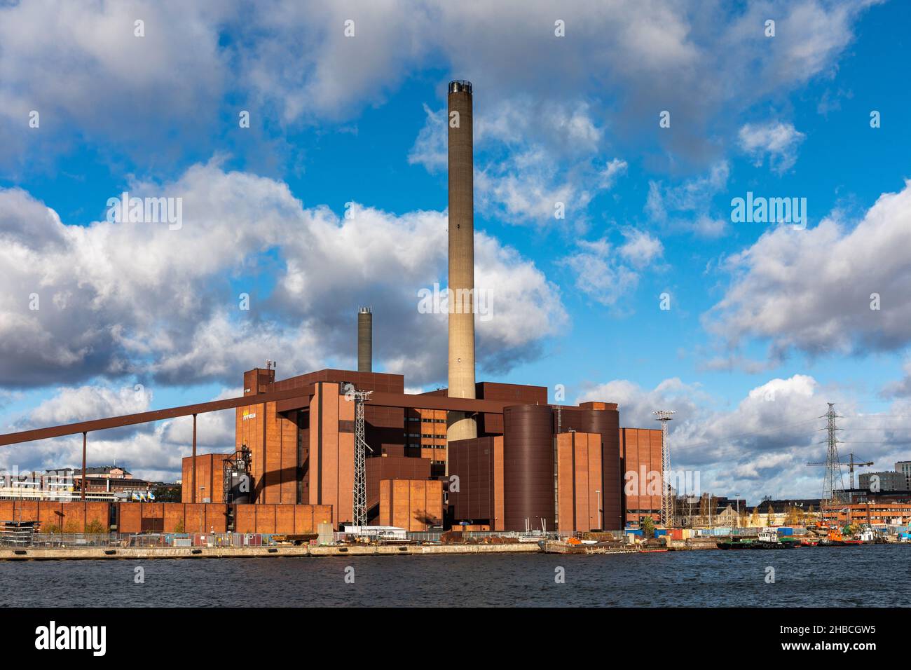 Hanasaaren voimalaitos or Hasanaari coal-fired power plant in Helsinki, Finland Stock Photo