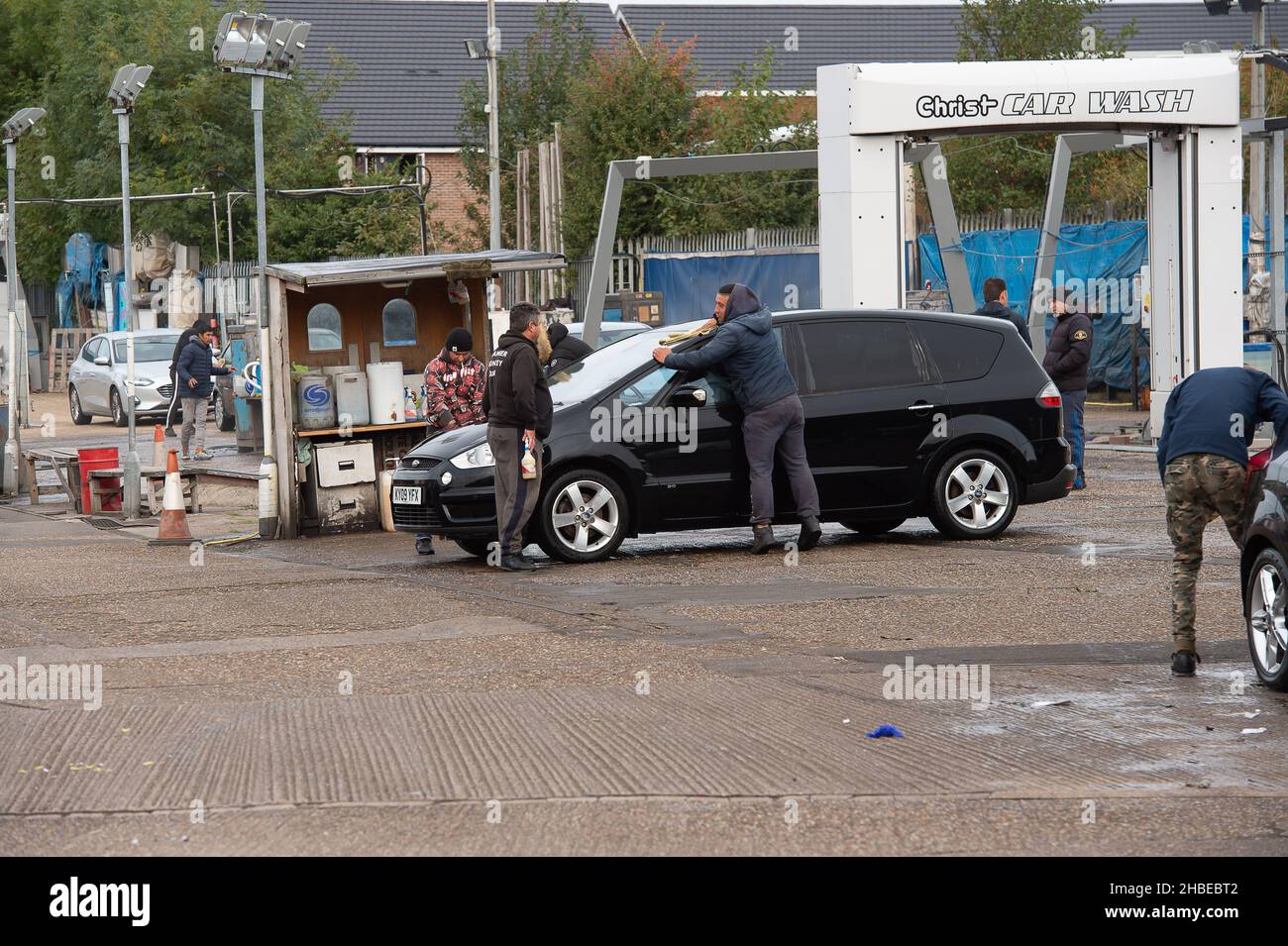 Car wash labour hires stock photography and images Alamy