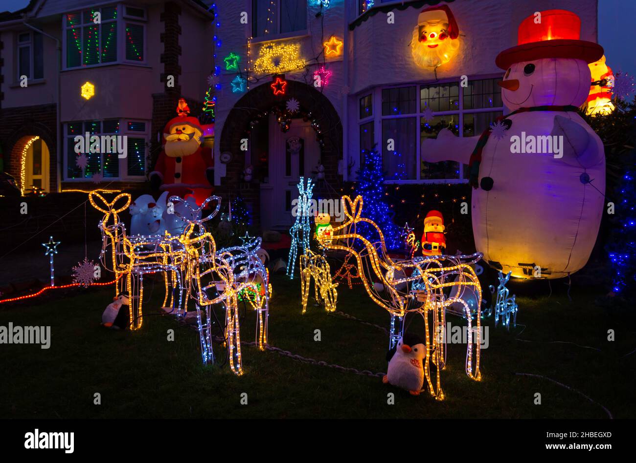 Parkstone, Poole, Dorset, UK. 19th December, 2021. The last weekend