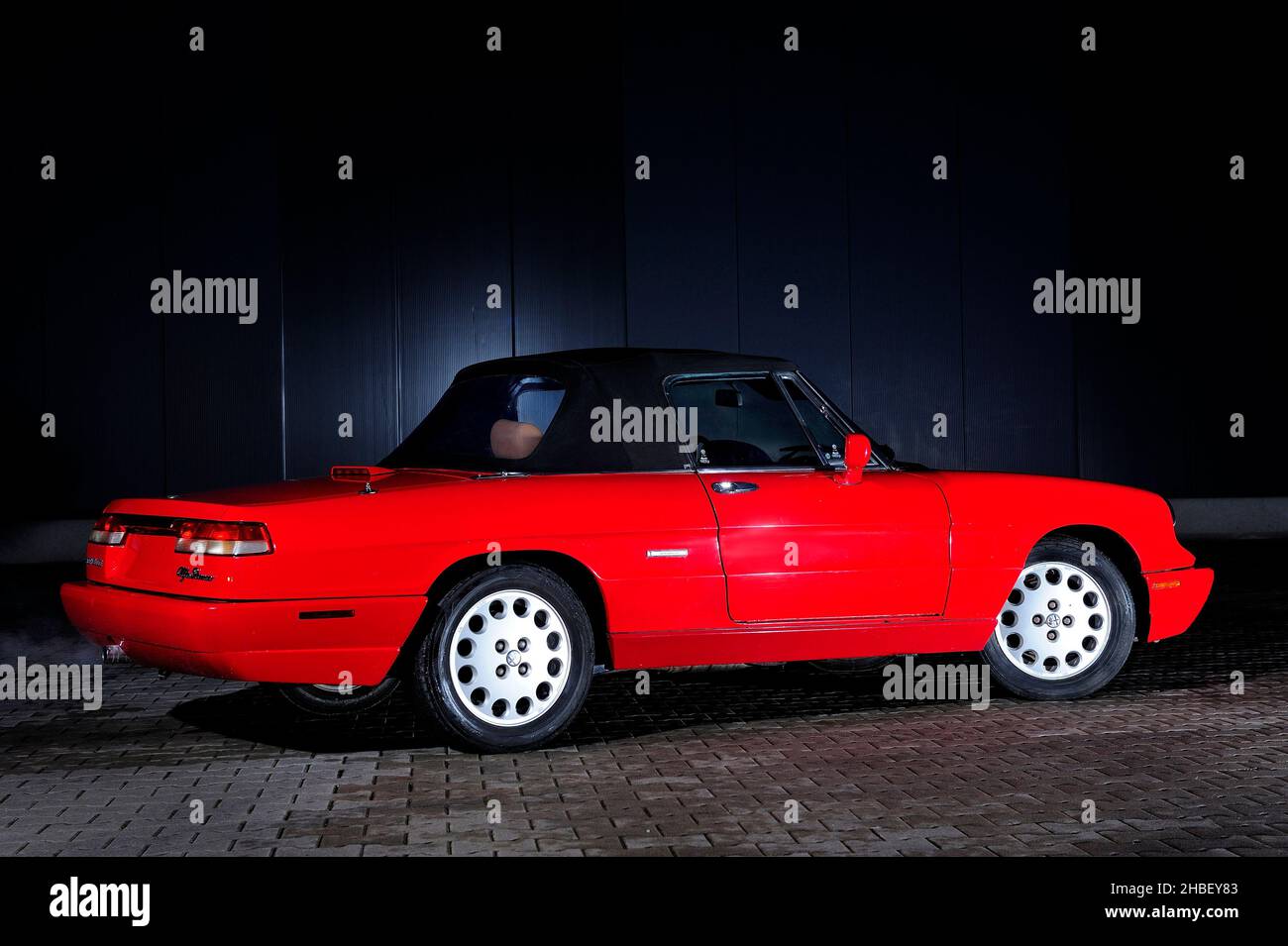 Alfa Romeo Spider Veloce, oldtimer, car, classic, Alfa Romeo ...