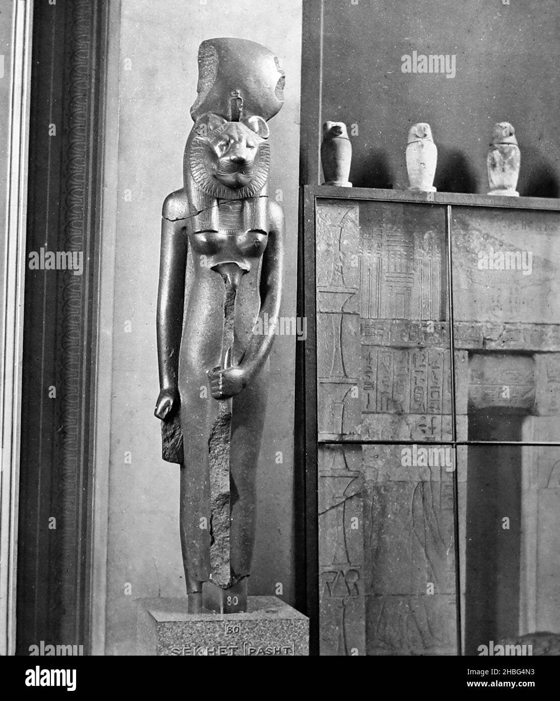 Statue from Karnak, British Museum, Victorian period Stock Photo