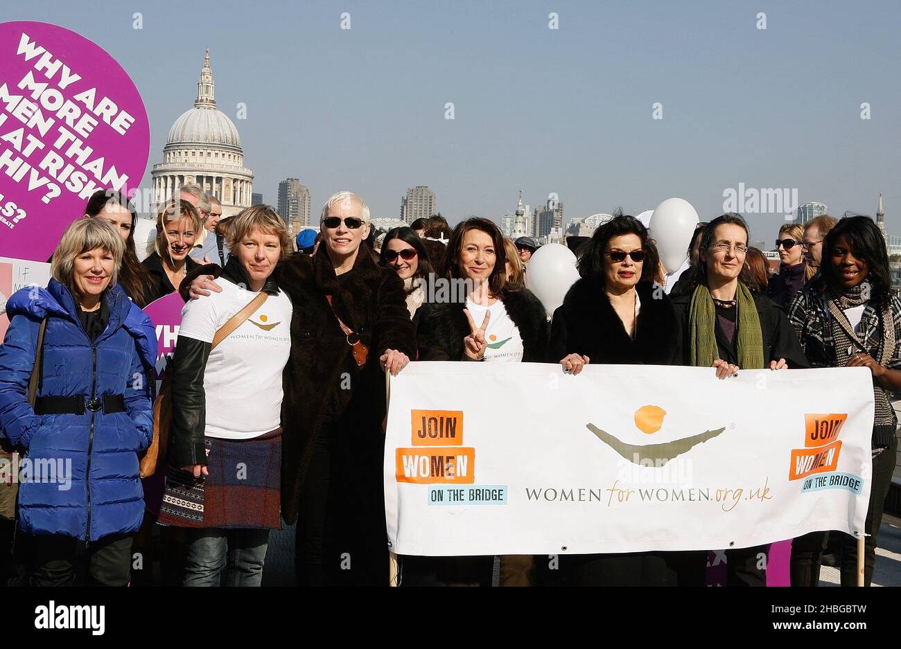 Annie Lennox, Cherie Lunghi and Bianca Jagger at the Join Me On The Bridge photocall Millennium Bridge, London. Stock Photo