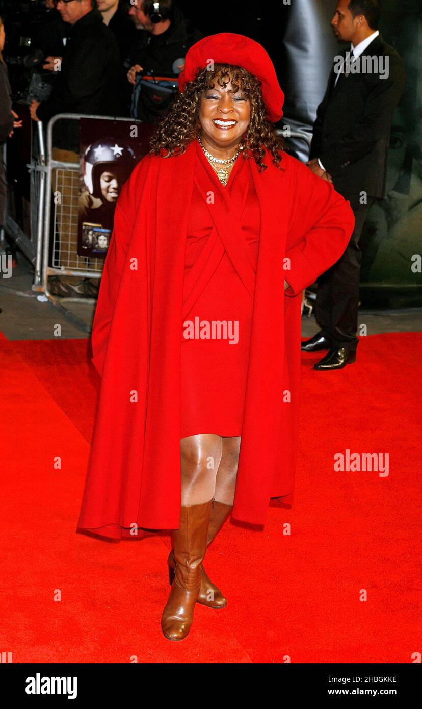 Martha reeves arrives at the uk premiere of michael jackson hi-res ...