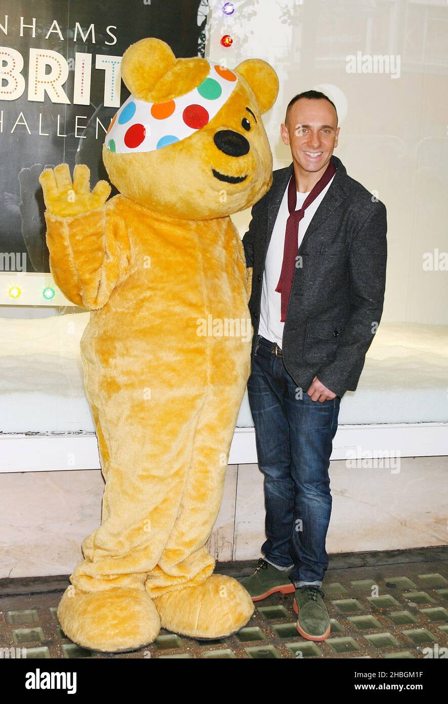 Mark Heyes celebrates the launch of the BBC Children in Need Celebrity Style Challenge in association with Debenhams in the Oxford Street store window. The celebrities have designed a limited edition clothing collection to help raise money for BBC Children in Need. Stock Photo