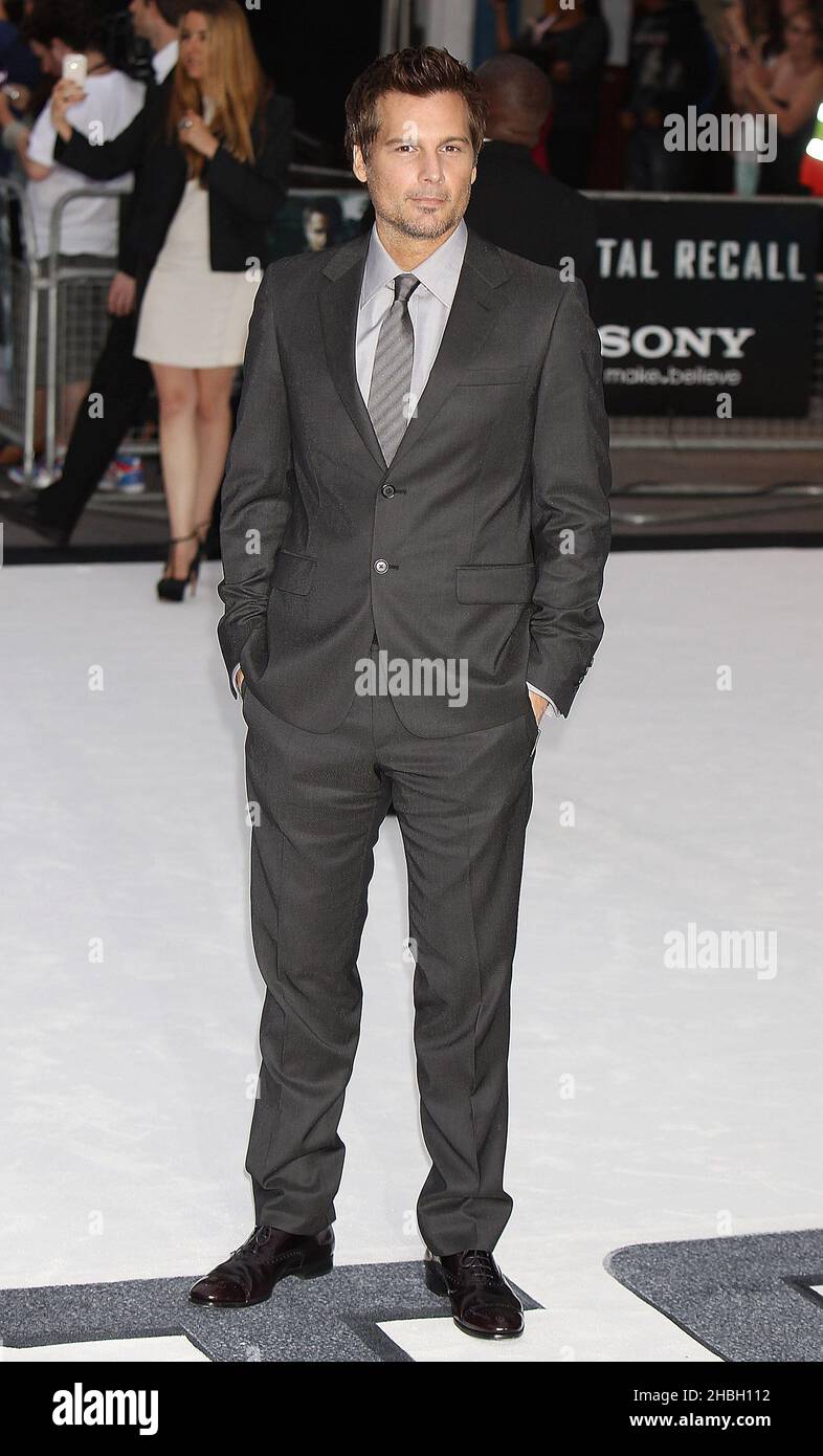 Len Wiseman arriving for the UK Premiere of Total Recall, at the Vue West End, London. Stock Photo