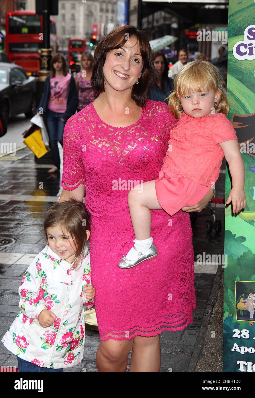 Natalie Cassidy And Daughter Hi res Stock Photography And Images Alamy