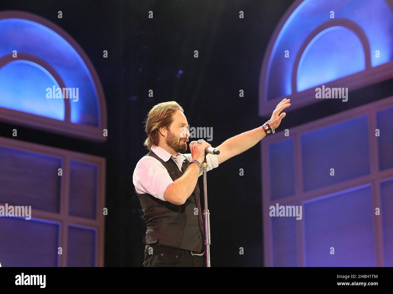 Alfie Boe on stage at BBC Proms,Radio 2 Live in the Park at Hyde Park in London. Stock Photo