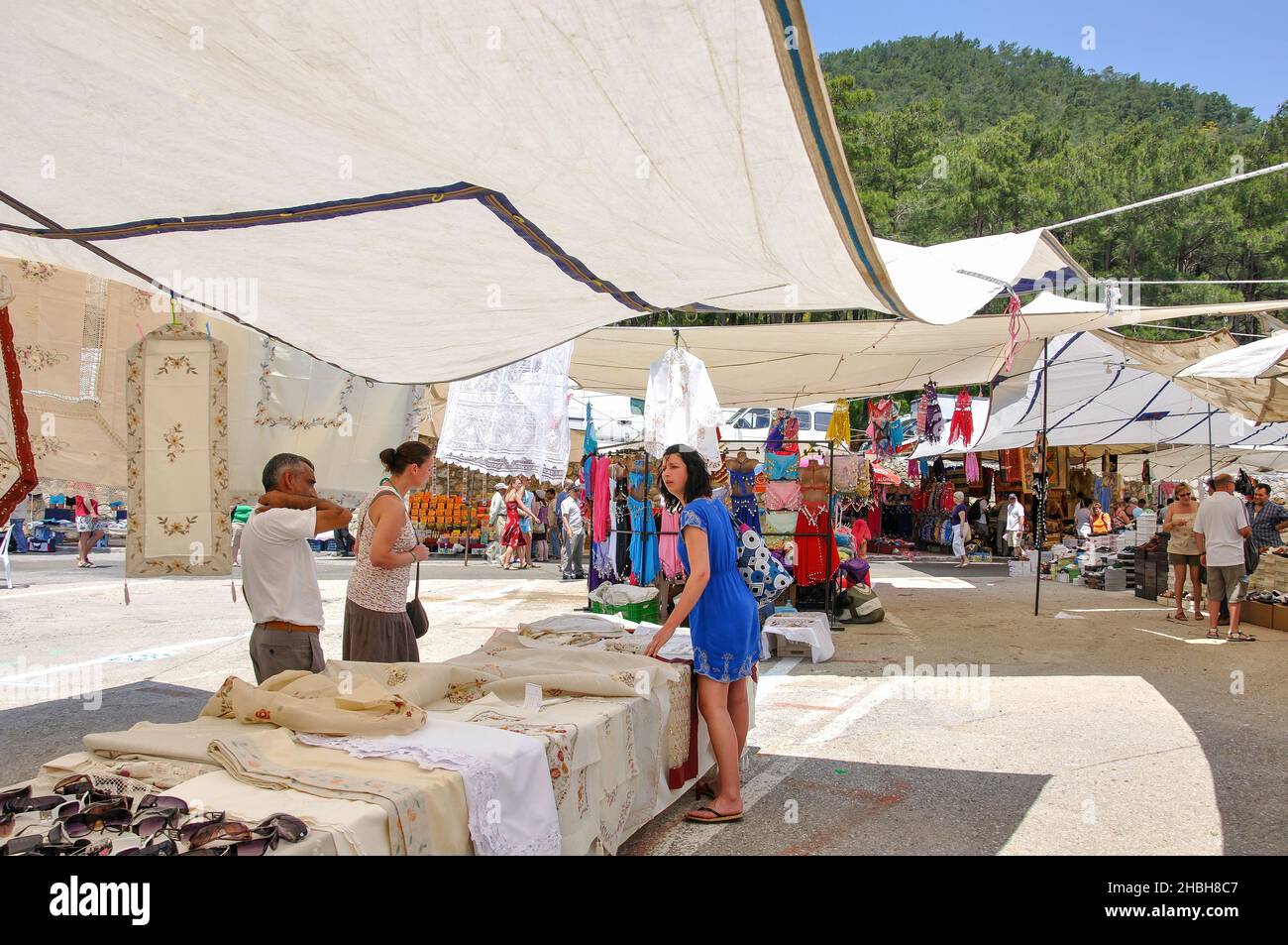 Handicraft market stalls in outdoor market, Icmeler, Mulga Province, Turkey Stock Photo