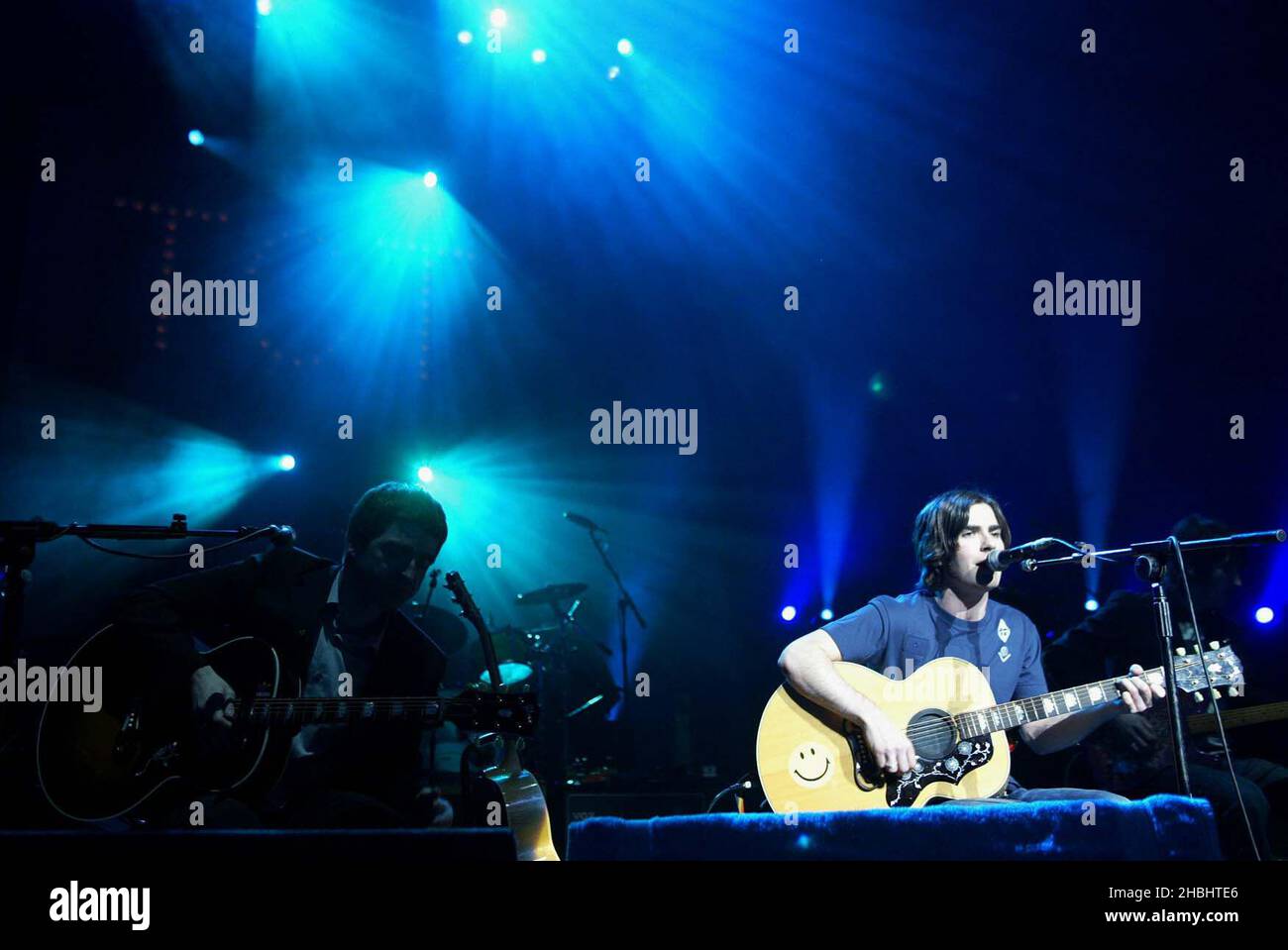 Noel Gallagher and Kelly Jones (Stereophonics) perform live on stage at the Teenage Cancer Trust Concert at the Royal Albert Hall London. Live. Half Length. Stock Photo