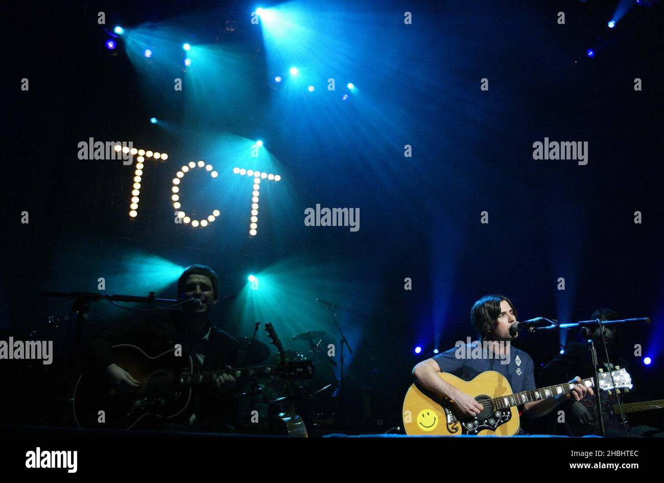 Noel Gallagher and Kelly Jones (Stereophonics) perform live on stage at the Teenage Cancer Trust Concert at the Royal Albert Hall London. Live. Half Length. Stock Photo