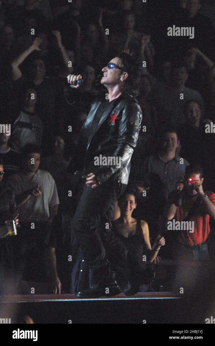 U2, Bono in concert at the Madison Square Garden, New York. Live. Full Length. Stock Photo